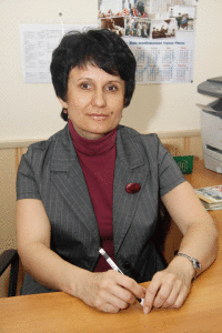 Татьяна Николаевна Наветная, заведующая отделом по делам молодежи; тел. 2-18-62. 